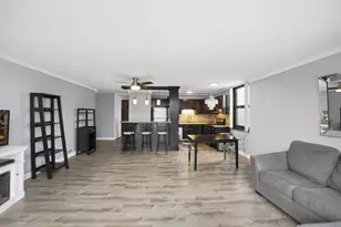 2605 S Indiana Ave, Chicago, IL 60616 - Photo 13