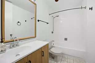 2605 S Indiana Ave, Chicago, IL 60616 - Photo 5