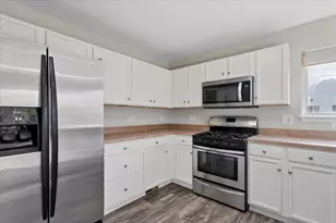 14516 Patriot Square Dr W, Plainfield, IL 60544 - Photo 7