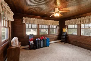 205 E Lincoln Ave, Watseka, IL 60970 - Photo 31