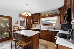 205 E Lincoln Ave, Watseka, IL 60970 - Photo 19