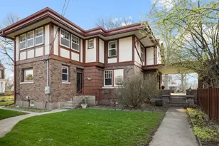 205 E Lincoln Ave, Watseka, IL 60970 - Photo 3