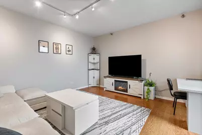 600 N Kingsbury Street #1614, Chicago, IL 60610 - Photo 3