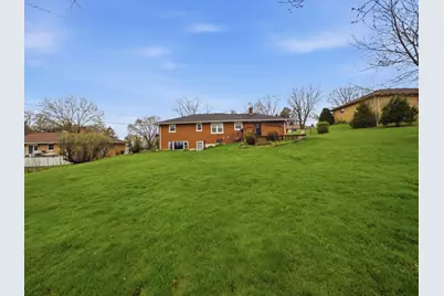 3718 Hillcrest Place, Johnsburg, IL 60051 - Photo 17