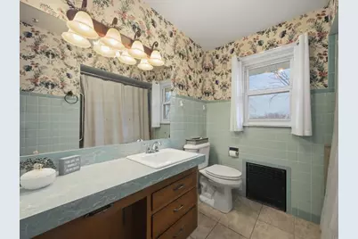 3718 Hillcrest Place, Johnsburg, IL 60051 - Photo 11