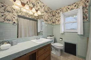 3718 Hillcrest Pl, Johnsburg, IL 60051 - Photo 11