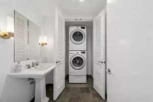 401 N Wabash Ave, Chicago, IL 60611 - Photo 9