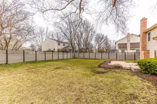 5195 Castaway Ln, Hoffman Estates, IL 60010 - Photo 31