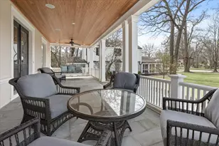 915 Keystone Ave, River Forest, IL 60305 - Photo 3