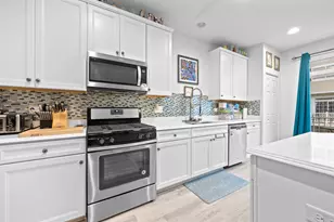 574 Cannon Ball Dr, Grayslake, IL 60030 - Photo 11