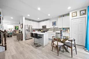 574 Cannon Ball Dr, Grayslake, IL 60030 - Photo 7