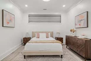 1107 W Chestnut St, Chicago, IL 60642 - Photo 17