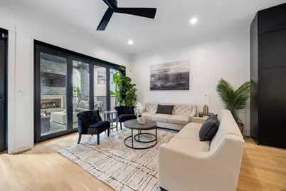 1107 W Chestnut Street #1W, Chicago, IL 60642 - Photo 11