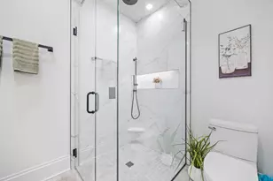 1107 W Chestnut St, Chicago, IL 60642 - Photo 21