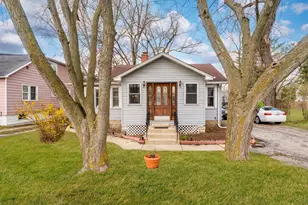 4720 Lincoln Ave, Lisle, IL 60532 - Photo 1