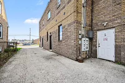 7228 39th Street #2W, Lyons, IL 60534 - Photo 3