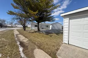 17142 Orchard Ln, Country Club Hills, IL 60478 - Photo 15