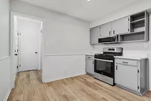 471 Woodlyn Dr, Aurora, IL 60505 - Photo 7