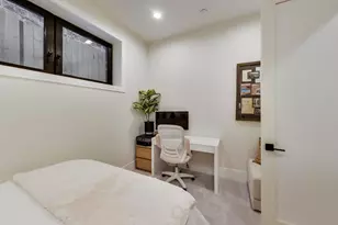 3219 N Seminary Ave, Chicago, IL 60657 - Photo 27