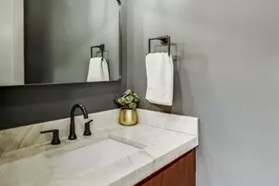 3219 N Seminary Ave, Chicago, IL 60657 - Photo 11