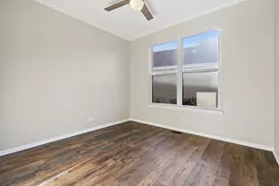 32804 Bending Creek Road, Lakemoor, IL 60051 - Photo 25