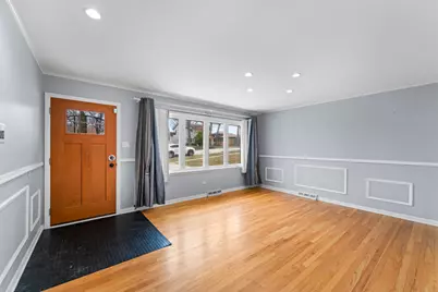 7247 W 112th Street, Worth, IL 60482 - Photo 5