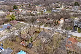 7247 W 112th St, Worth, IL 60482 - Photo 21