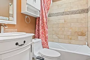 7247 W 112th St, Worth, IL 60482 - Photo 11