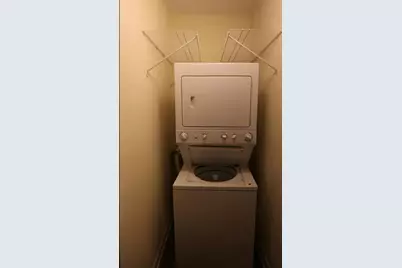 2339 N Albany Avenue #1, Chicago, IL 60647 - Photo 9