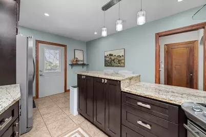 2405 23rd Avenue A, Moline, IL 61265 - Photo 15