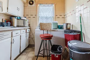 8026 S Fairfield Ave, Chicago, IL 60652 - Photo 5