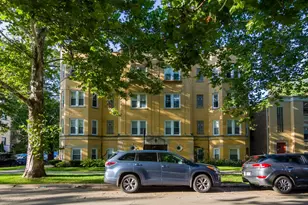 6501 N Claremont Ave, Chicago, IL 60645 - Photo 1