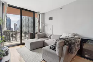 330 N Jefferson St, Chicago, IL 60661 - Photo 3