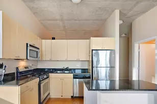 235 W Van Buren St, Chicago, IL 60607 - Photo 5