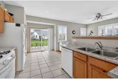 21035 W Aspen Lane, Plainfield, IL 60544 - Photo 7