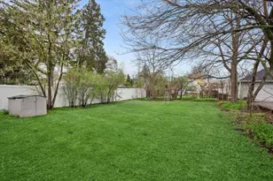 127 S Princeton Ave, Villa Park, IL 60181 - Photo 19