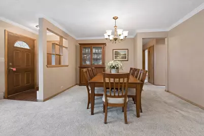 307 N Patton Avenue, Arlington Heights, IL 60005 - Photo 5