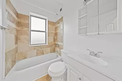 7223 N Rogers Avenue #1, Chicago, IL 60645 - Photo 3