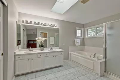 2213 Apple Hill Lane, Buffalo Grove, IL 60089 - Photo 13