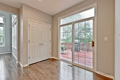 2213 Apple Hill Lane, Buffalo Grove, IL 60089 - Photo 9