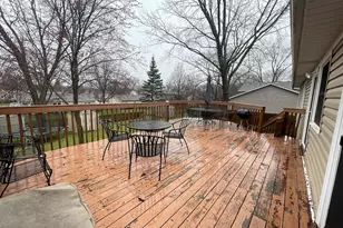 525 Ramblewood Ct, Lake Zurich, IL 60047 - Photo 21