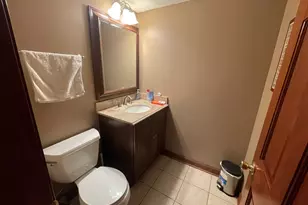 525 Ramblewood Ct, Lake Zurich, IL 60047 - Photo 17