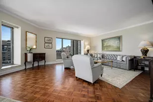 950 N Michigan Ave, Chicago, IL 60611 - Photo 7