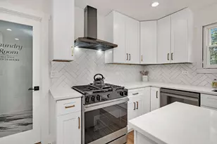 1111 Harvest Dr, Shorewood, IL 60404 - Photo 7