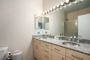 1330 W Monroe St, Chicago, IL 60607 - Photo 25