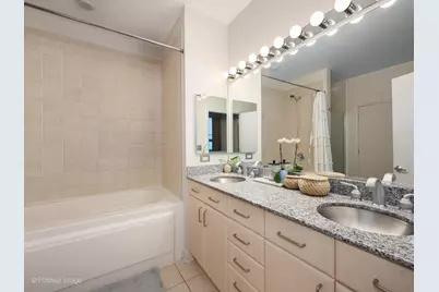 1330 W Monroe Street #410, Chicago, IL 60607 - Photo 21