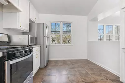 1963 Gary Court #C, Schaumburg, IL 60193 - Photo 9