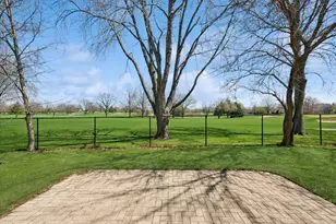 2552 Whitehall Ln, Naperville, IL 60564 - Photo 25