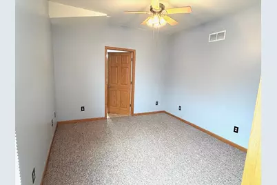 1408 Creve Coeur Street, Lasalle, IL 61301 - Photo 17
