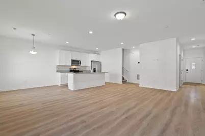 1054 Gillespie Lane #1054, Yorkville, IL 60560 - Photo 3